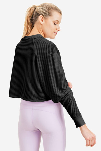 Trellis Mesh Raglan Cropped Top